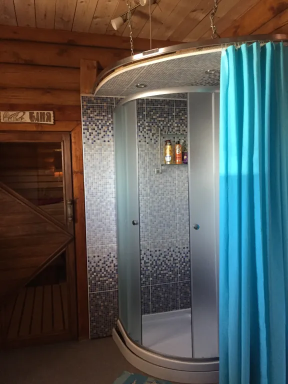 Коттедж Лада в черте города с сауной