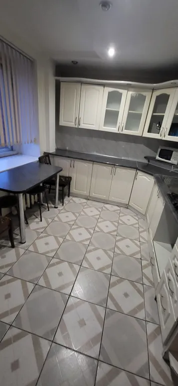 Уютная квартира с видом на СК олимпиец