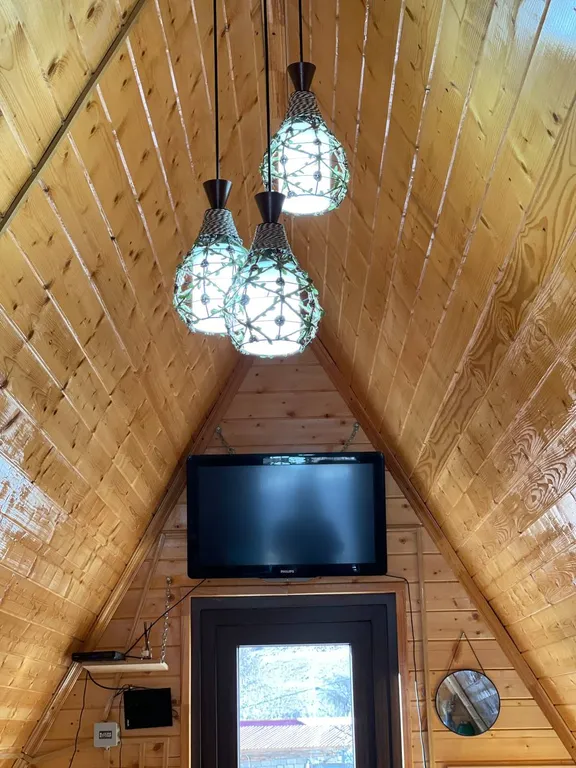 Уютная спальня на мансарде