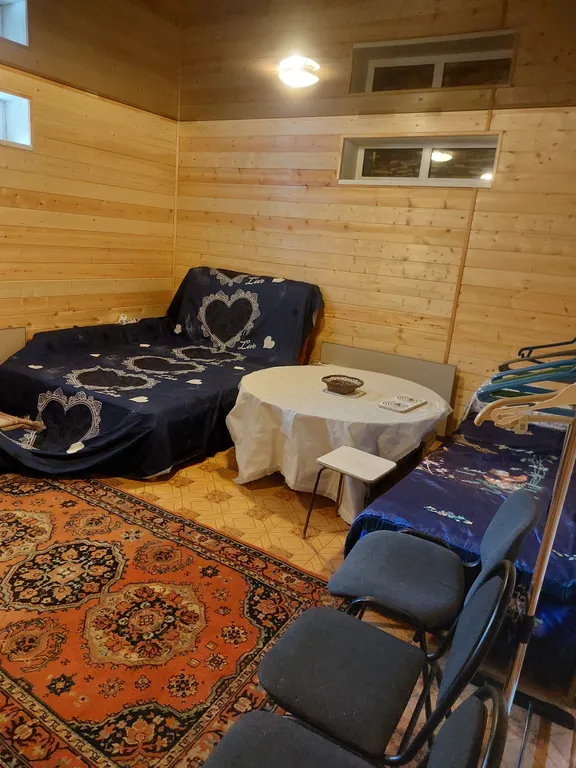 Уютный коттедж с камином и банькой