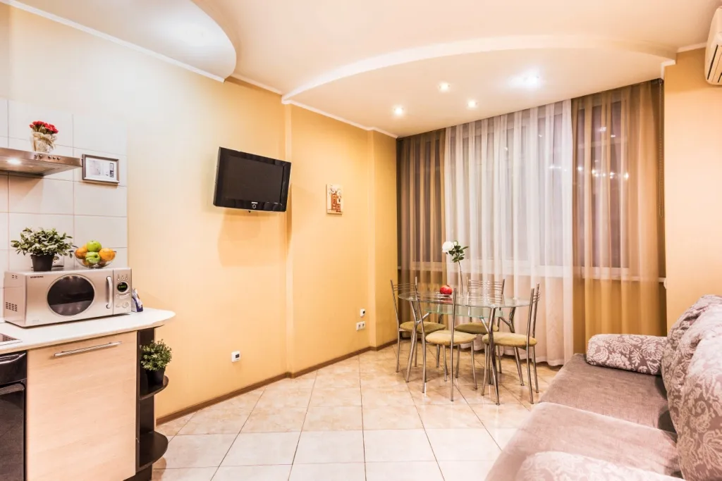 Квартира у центральной площади рядом с набережной