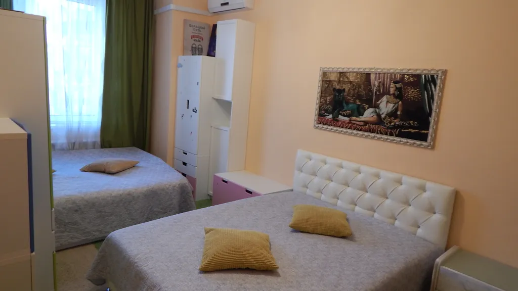 Элитная в центре, метро площадь Ленина, рядом аква-парк, зоопарк, тц аура, парк