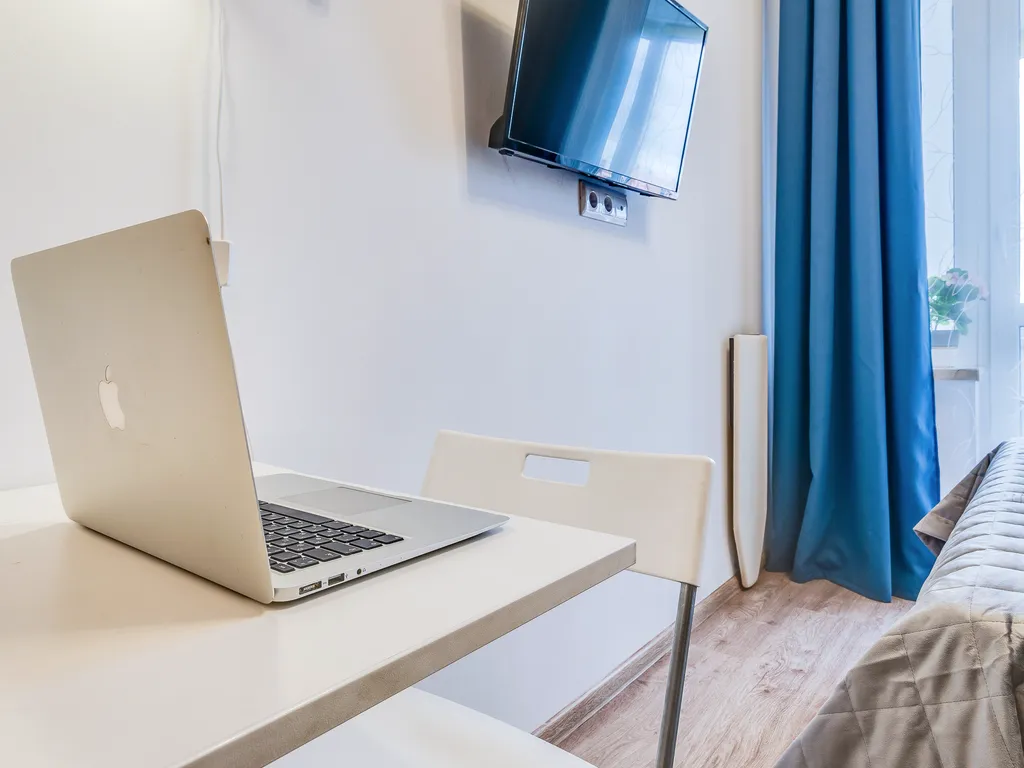 Новая студия, чистый подъезд, свежий ремонт, рядом аэропорт