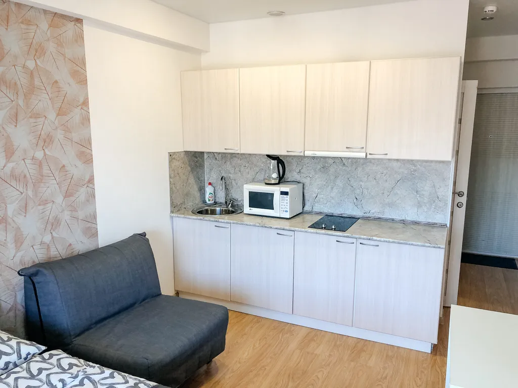 Студия на берегу моря