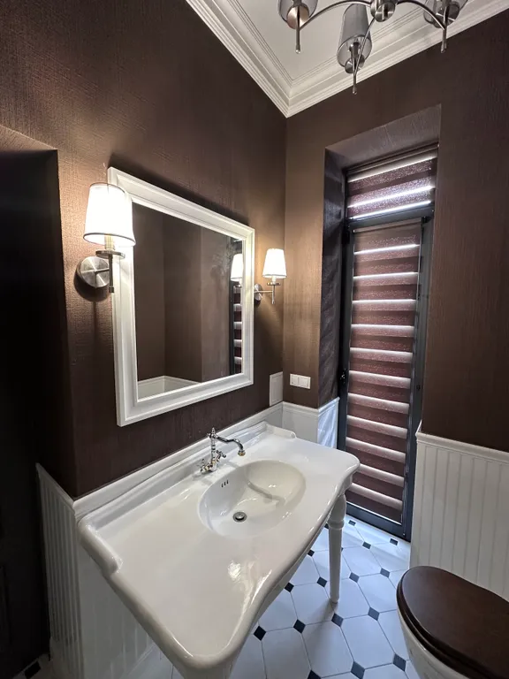 Вилла с бассейном среди виноградников Балаклавы