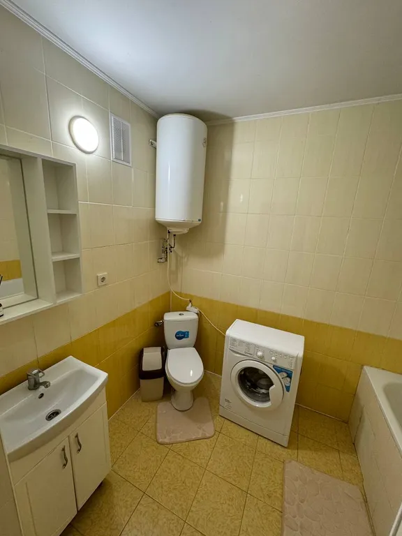 1 комнатная квартира со своим двориком недалеко от моря