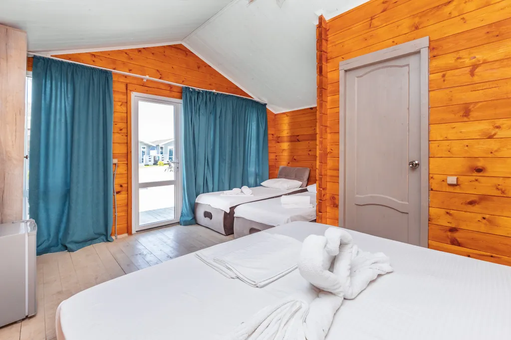 Коттедж 1-комнатный Дом — аренда посуточно в Гудаута