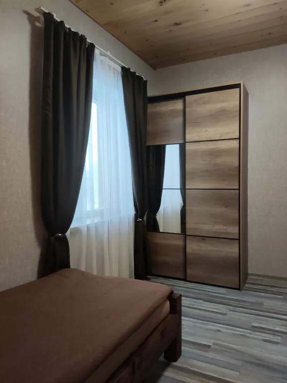 Апартамент 3 спальни + 2 с/у на 3-м этаже