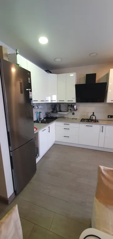 Квартира Квартира с евро ремонтом — Ейск