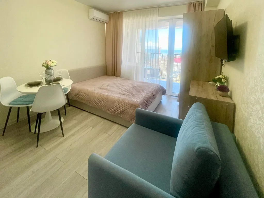Море, горы, Каравелла