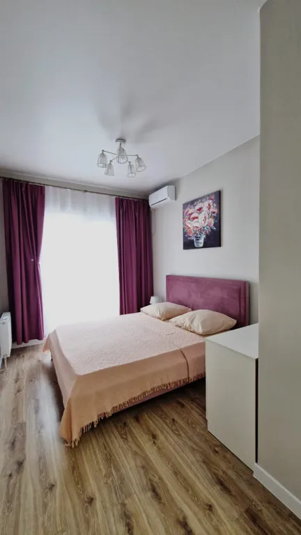 Квартира Уютная евро однушка с видом на бассейн — Варваровка