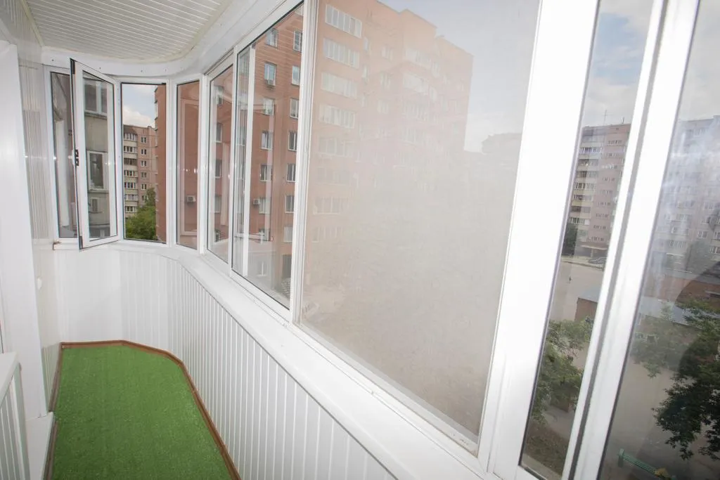 Квартира Комфортная 4-комнатная квартира в центре для большой компании — Новосибирск