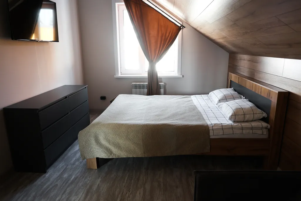 Горы по колено 1 с видом на гору Зеленая