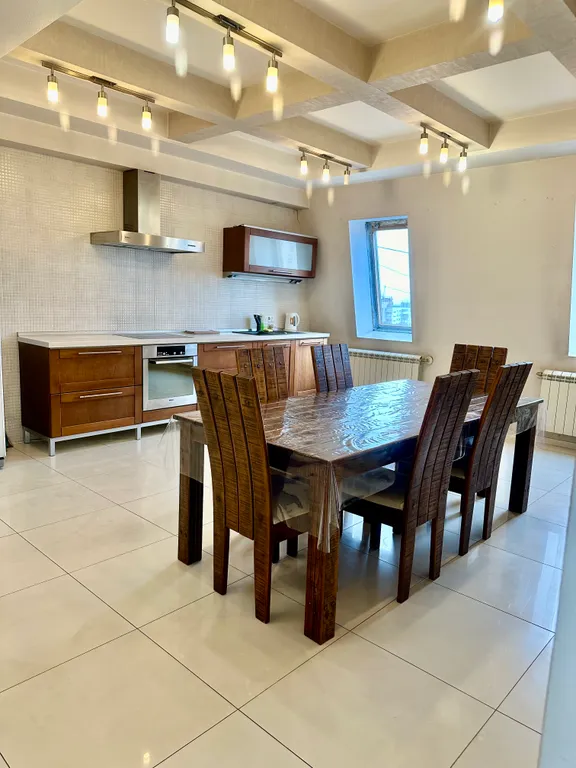 Апартамент люкс в центре города