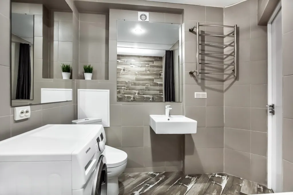 Grey Cardinal Sutki Life