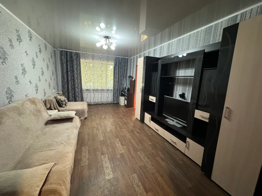 3-комнатная Квартира — аренда посуточно в Уфа