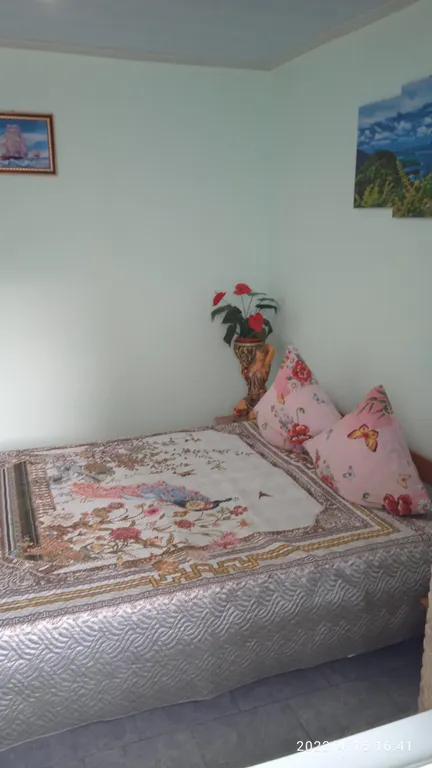 Номер с санузлом и прихожей