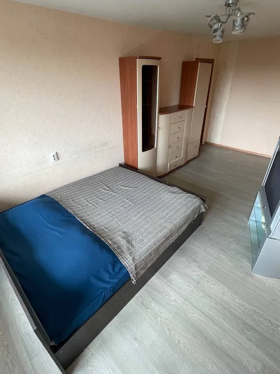 Квартира Квартира Трехкомнатная на Толбухина — Ярославль