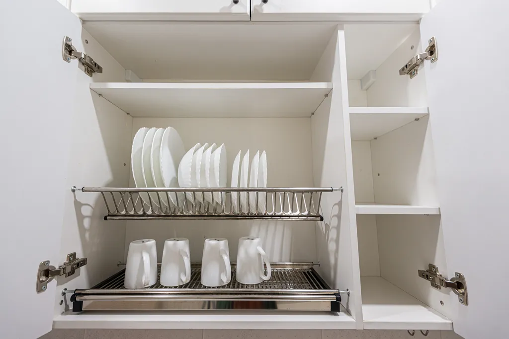 В центре у ТЦ Мега Молл, кондиционер, гостиничный сервис, бесконтактно