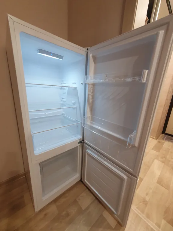 Современная студия с красивыми закатами в самом центре города