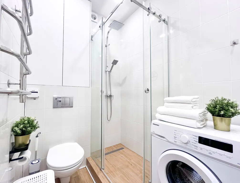 Очень уютная и светлая студия для двоих с лоджией