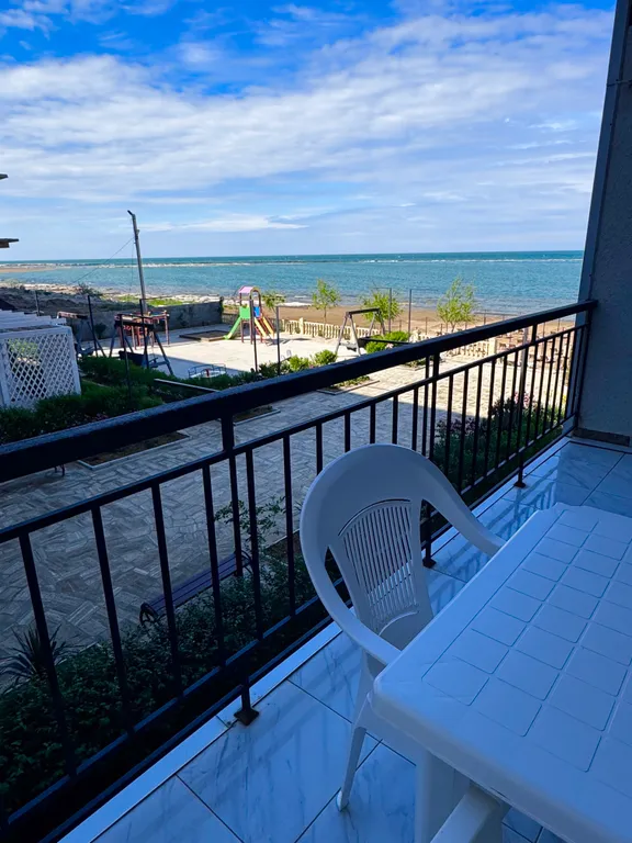 Уютная студия с видом на море