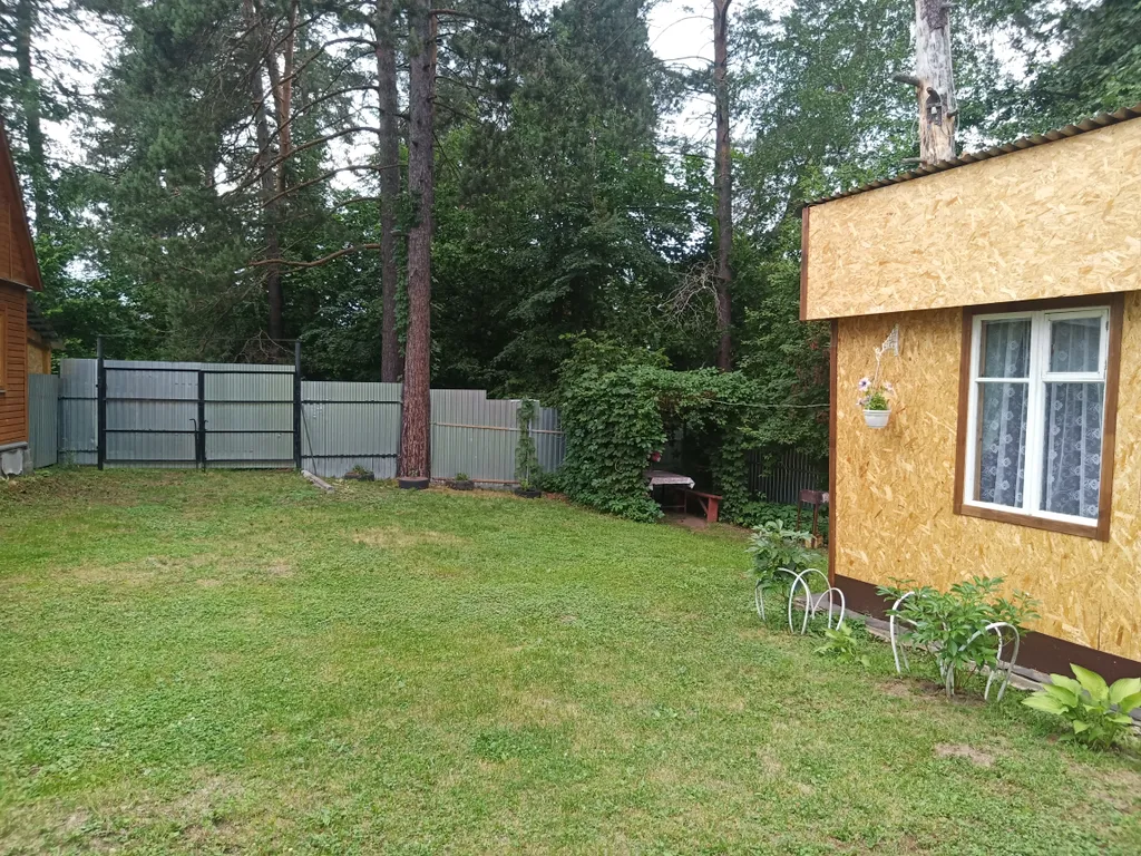 Домик у реки