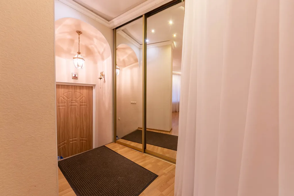 Квартира Большая квартира на Театральной — Санкт-Петербург