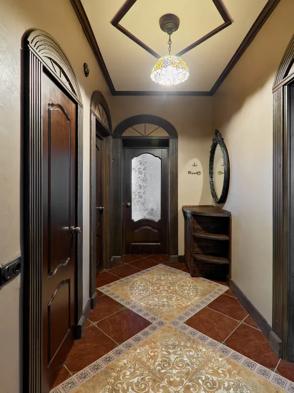 Готический замок Гранат Альдога