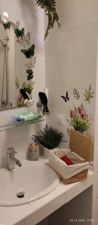 Квартира Квартира Просторная комфортная уютная студия с прекрасным видом на берег Волги — Тверь