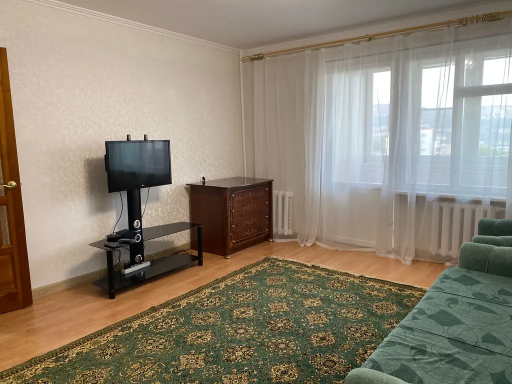 Чистая квартира в спальном районе с красивым видом