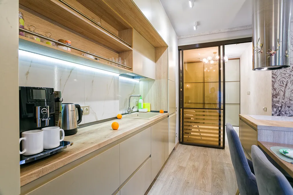 Апартамент с отдельной спальней и с детской спальней, большой террасой