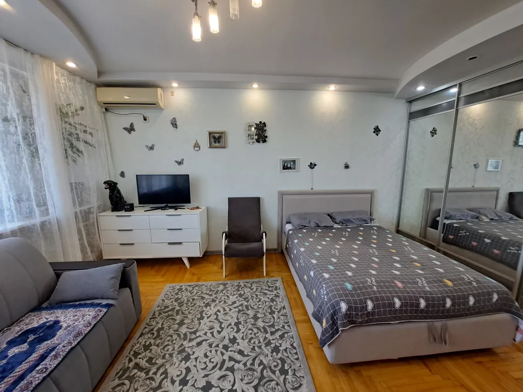 Уютная квартира в самом центре города.