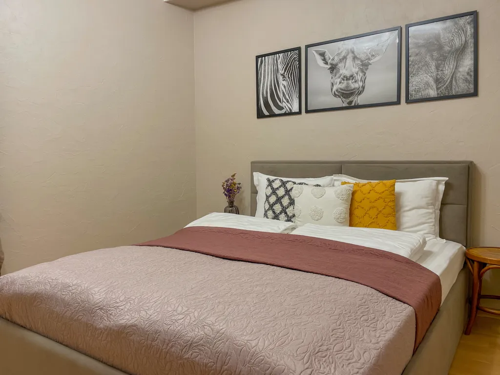 Квартира 3-комнатная Квартира — Калининград