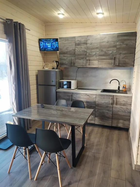 Дом на берегу Ладожского озера