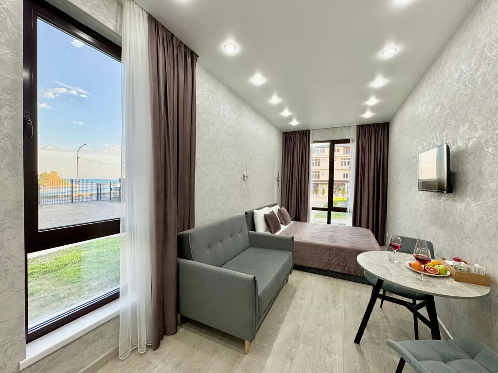 Квартира Квартира Стандарт с видом на море и бассейн — Лазаревское