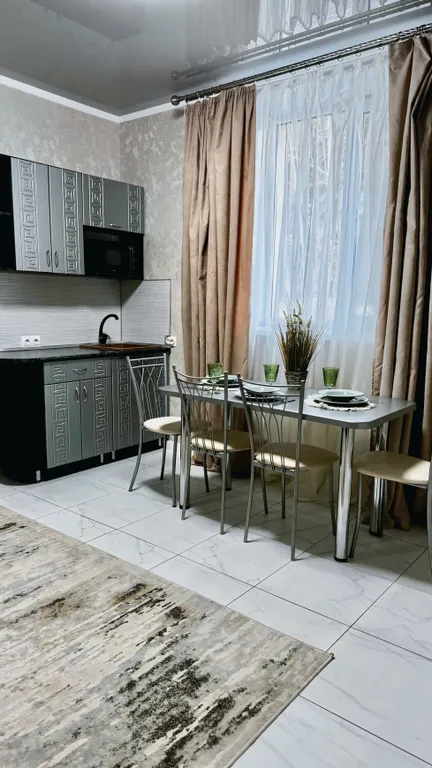 Четырехместный двухкомнатный люкс