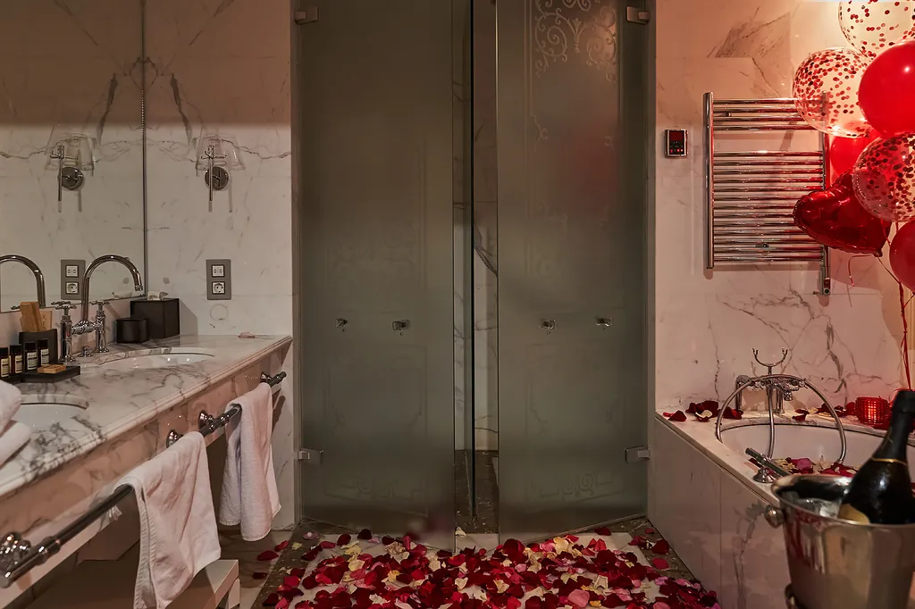 Апартаменты Crown в Москва-Сити — Роскошь и комфорт на 50 этаже