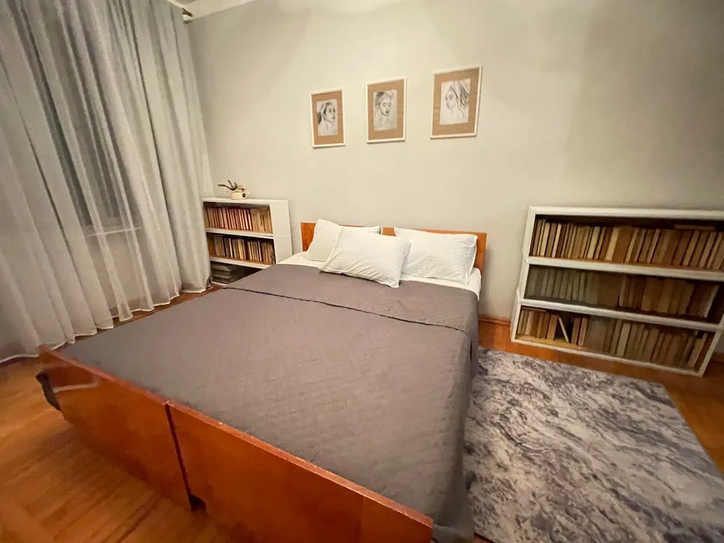 Уютная квартира в центре города — аренда посуточно в Пицунда