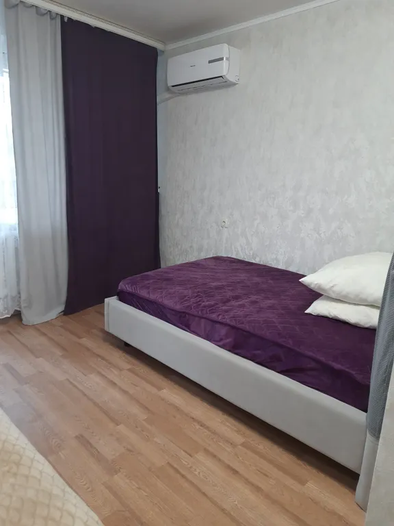 Однокомнатная квартира в районе ТЦ Мега Молл — аренда посуточно в Чебоксары