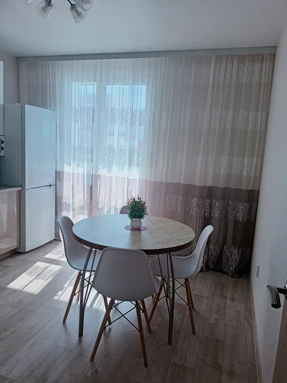 Уютная квартира в новом доме возле М4