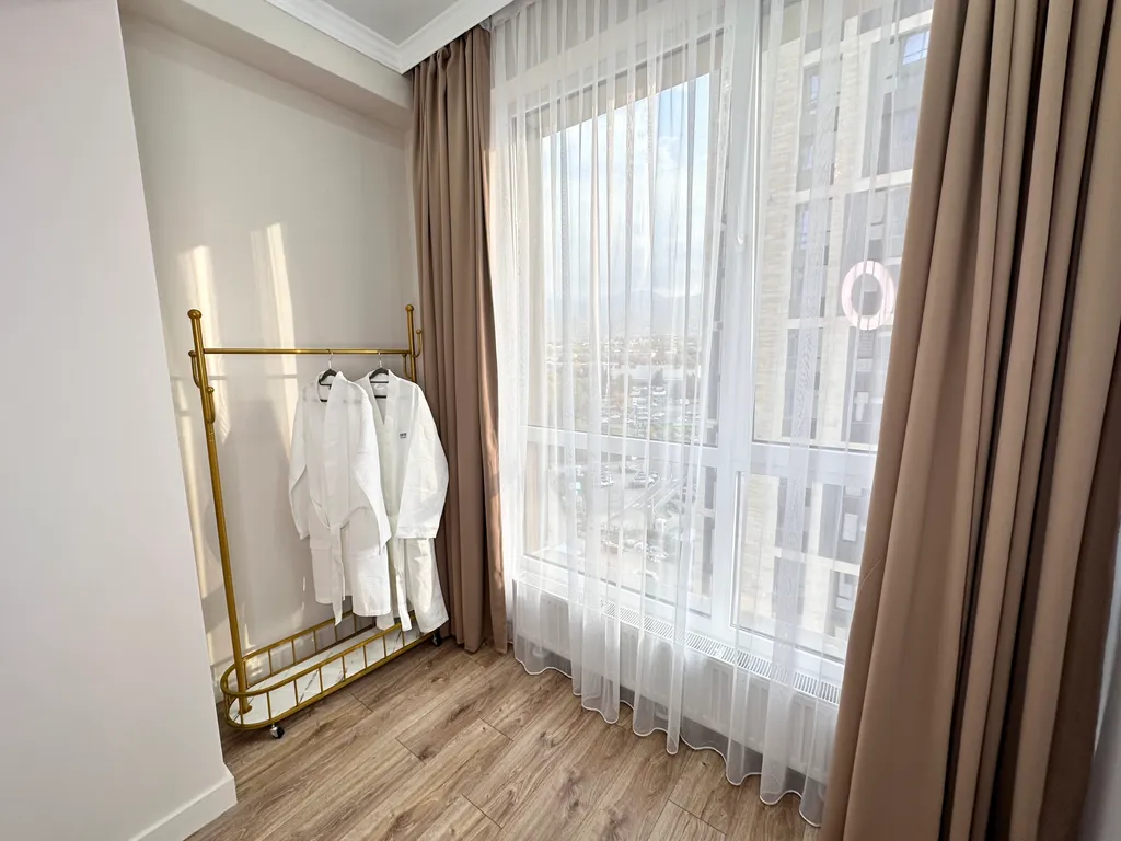 Евродвушка в ЖК Комфорт Сити с видом на горы, рядом с ТЦ MEGA