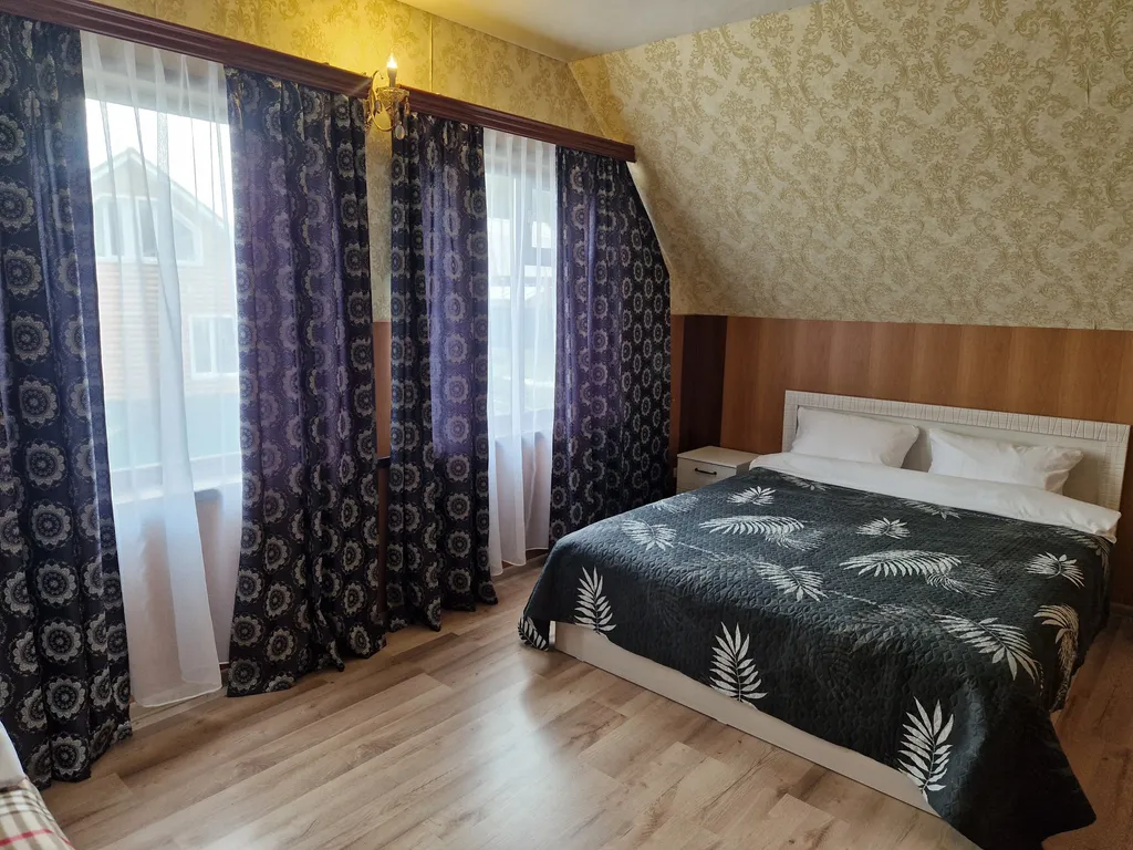 Двухэтажный дом с баней, 6 спальных мест