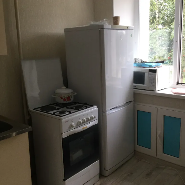 Двухкомнатная квартира с видом на купола церкви и мемориал