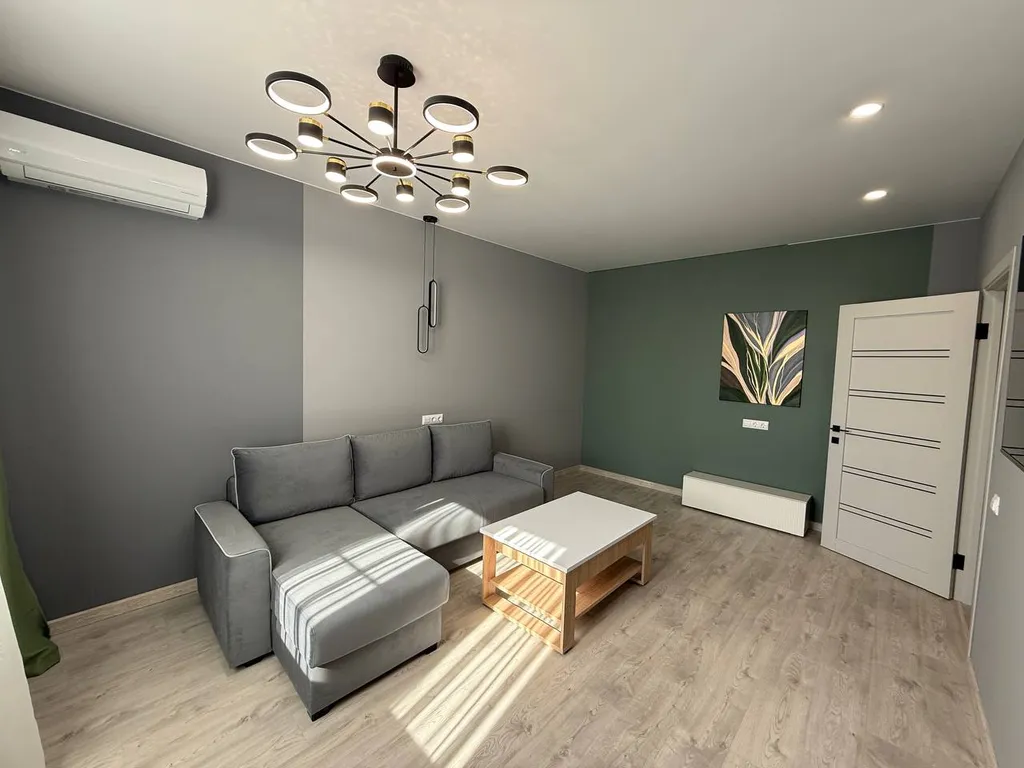 Квартира в 5 минутах пешком до Парка облаков. Парк Галицкого