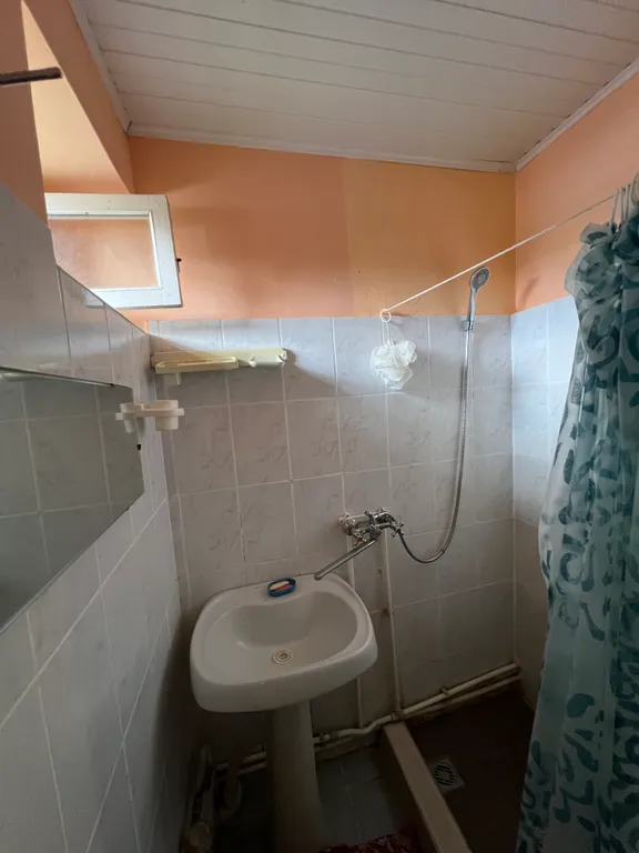 Коттедж с тихой территорией