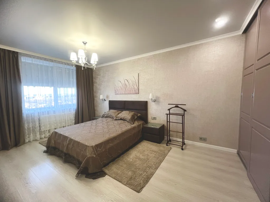 Шикарная евротрешка с видом на горы