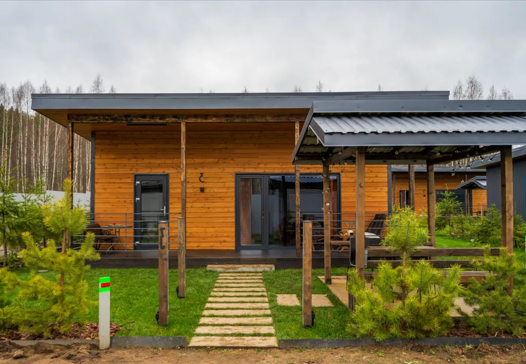 Коттедж Коттедж №1 на 6 человек у Красного озера — Светлое