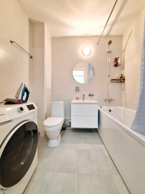 Квартира Квартира Свежая евродвушка — Бугры