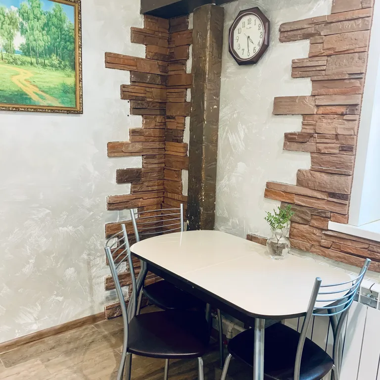 Двухкомнатная возле набережной